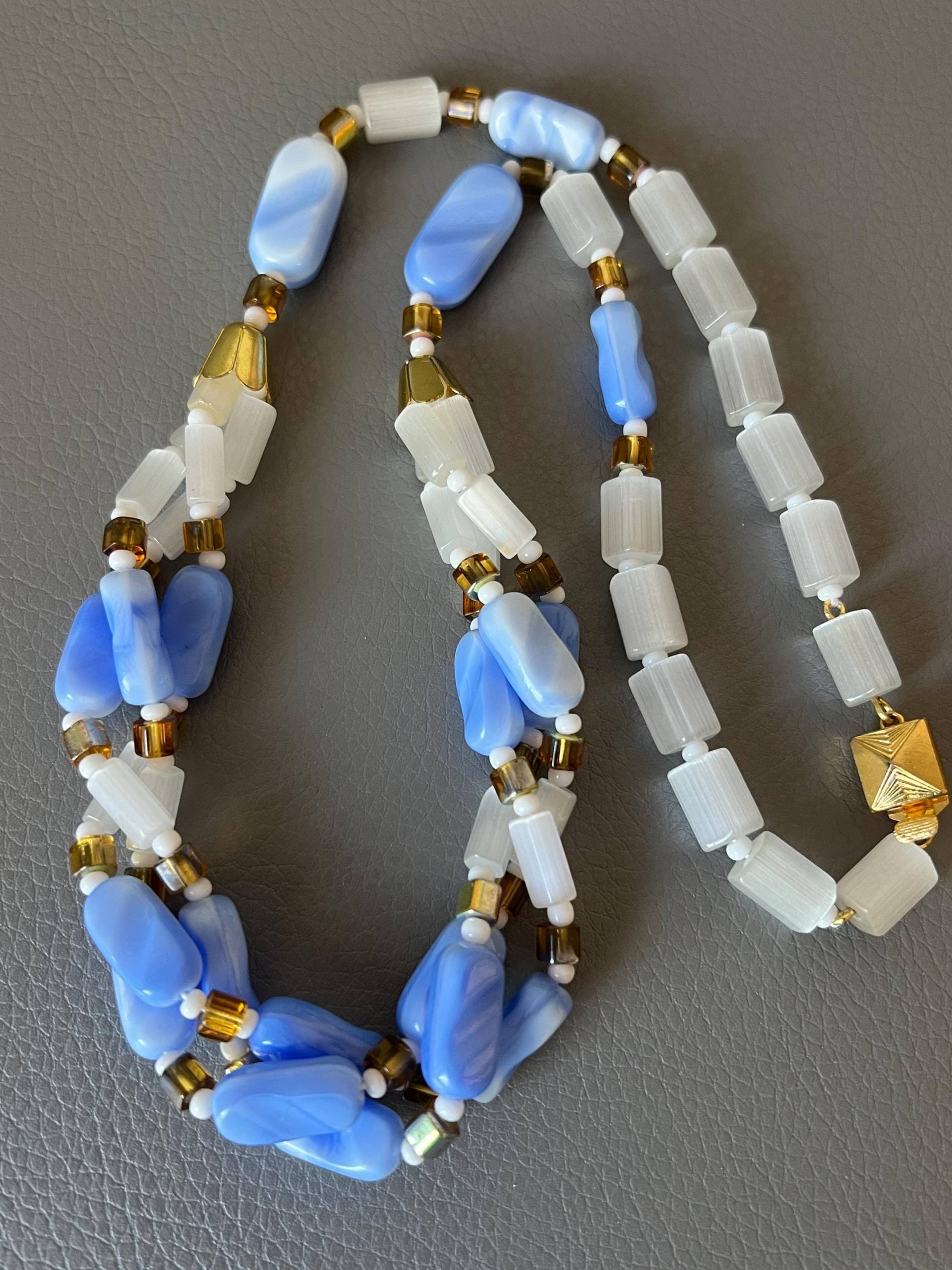 Vintage Halskette Glasperlen Schmuck von NostalgiaBoutiqueR