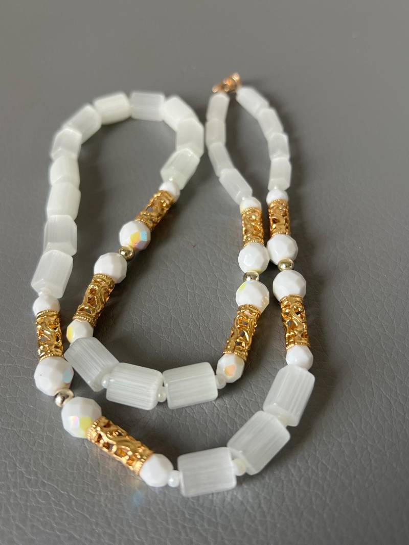 Vintage Halskette Glasperlen Schmuck von NostalgiaBoutiqueR