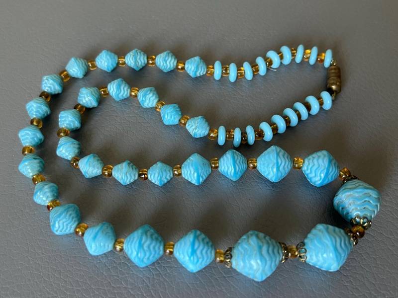 Vintage Murano Blau Glas Halskette Perlen Schmuck von NostalgiaBoutiqueR