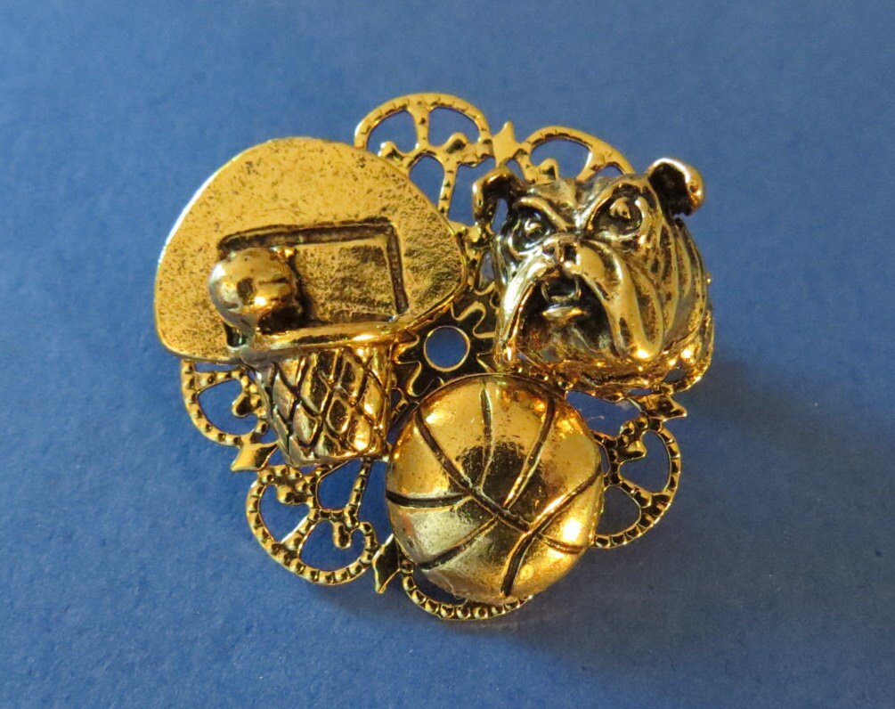 Bulldogge Basketball Pin Bull Dog 24 Karat Gold Plättchen Pg324 Oder Oxidiert Matt Silber Ps262 von NostalgicCharm