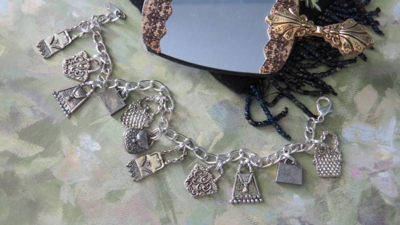 Geldbörsen Handtasche Bettelarmband Sterling Silber Plättchen Kette Mit 11 Matt Ochsen Charms 21 Zoll Tote Last 1 Geschenk Vintage Inspiriert Bts019 von NostalgicCharm