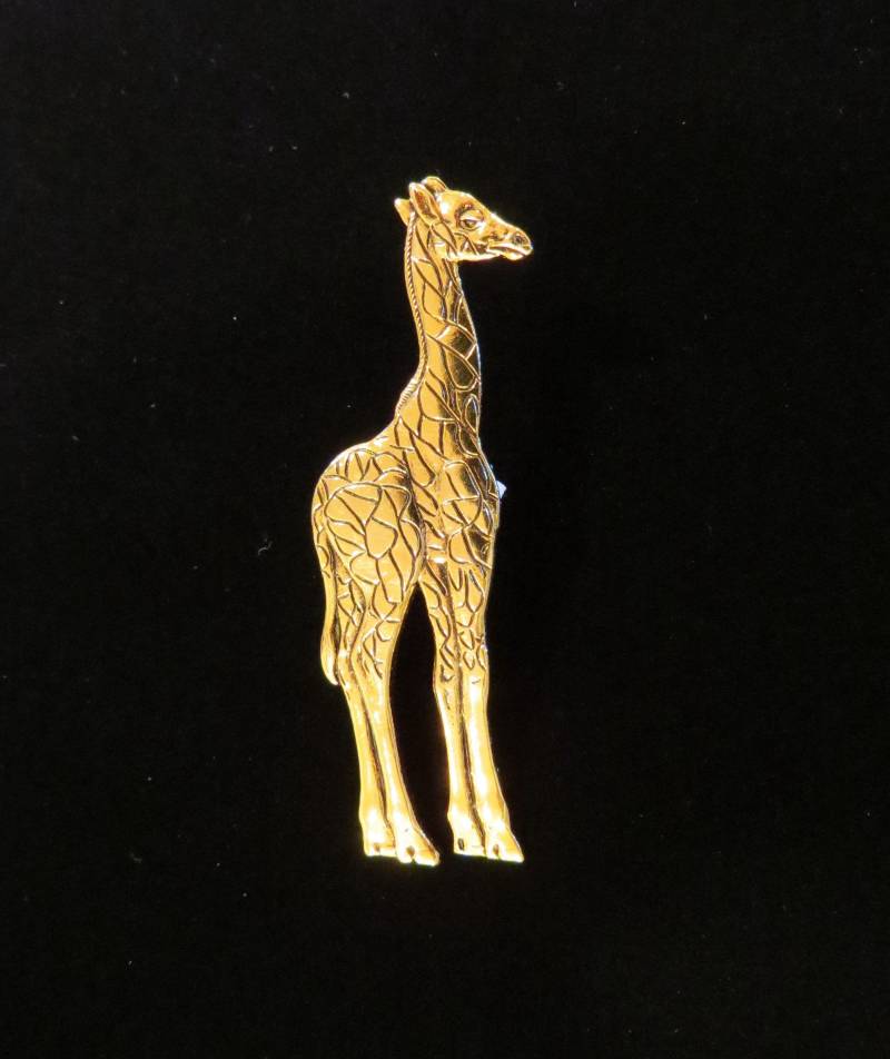 Giraffe Tack Pin, Collectable, 24 Karat Gold Plate, Giraffe, Brooch, African Animals, Zoo, Gift Pg022 von NostalgicCharm