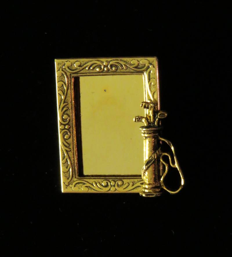 Golfbag Golfer Foto Pin Brosche 24 Karat Gold Platte Golf Bilderrahmen Hole in One Pg165Gb von NostalgicCharm