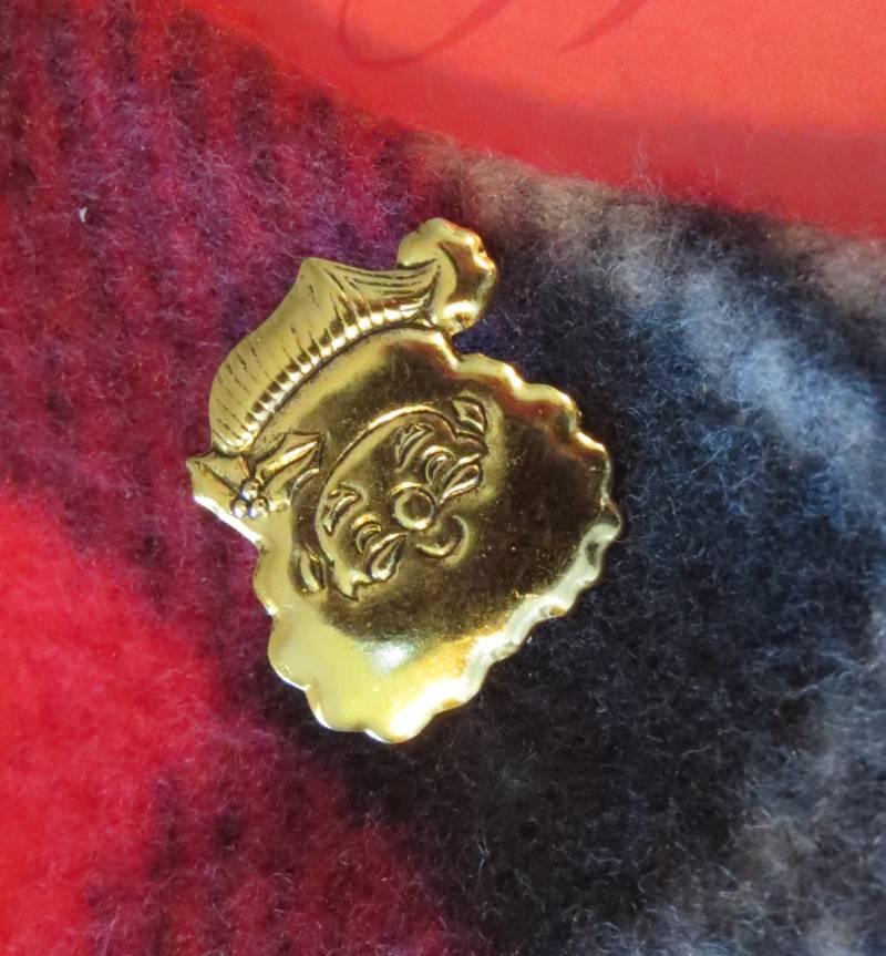 Santa Claus Pin Brosche 24 Karat Gold Platte Saint Nick Weihnachtsmann Urlaub Pg364 von NostalgicCharm