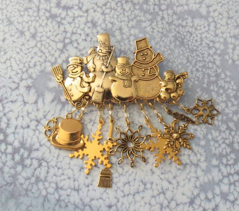 Schneemann Und Schneeflocken Winter Pin Brosche 24 Karat Goldplatte Oder Oxidiertem Silber Matt Schneit Weihnachten Urlaub Geschenk Pg306/Ps237N von NostalgicCharm