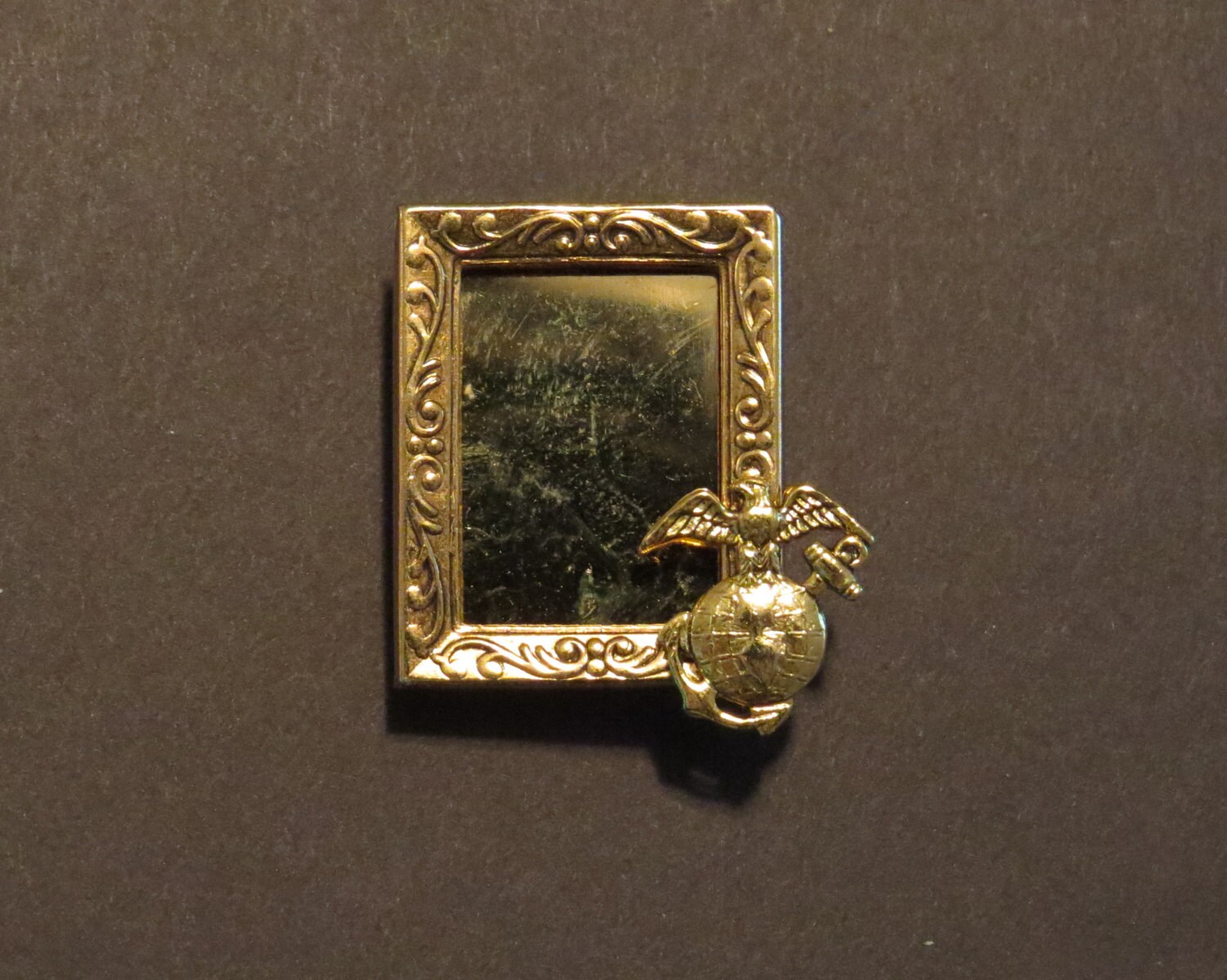 U S Marines Tragbare Rahmen Pin Military Sie Personalisieren Mit Ihrem Foto 24 Karat Vergoldungsplatte Oder Silberplatte Und Mattem Silber Ox von NostalgicCharm