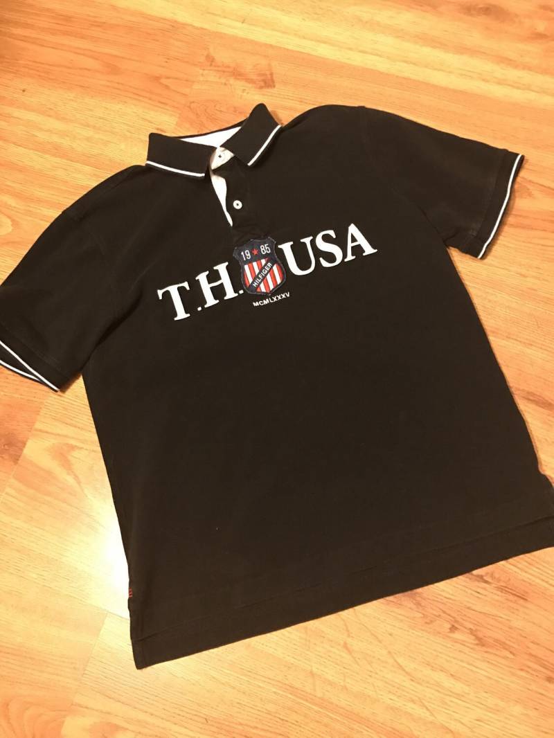 Tommy Hilfiger Polo Größe Groß von NostalgicVault