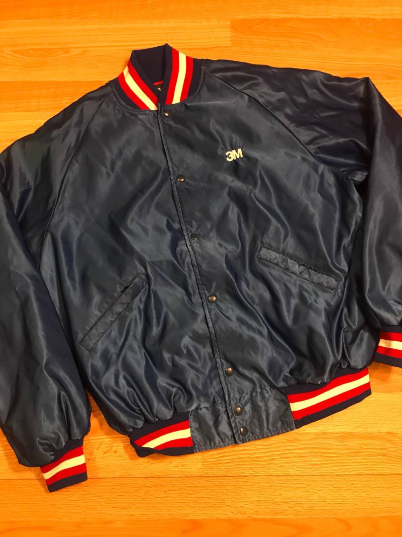 Vintage 3M Satinjacke Größe Xl von NostalgicVault