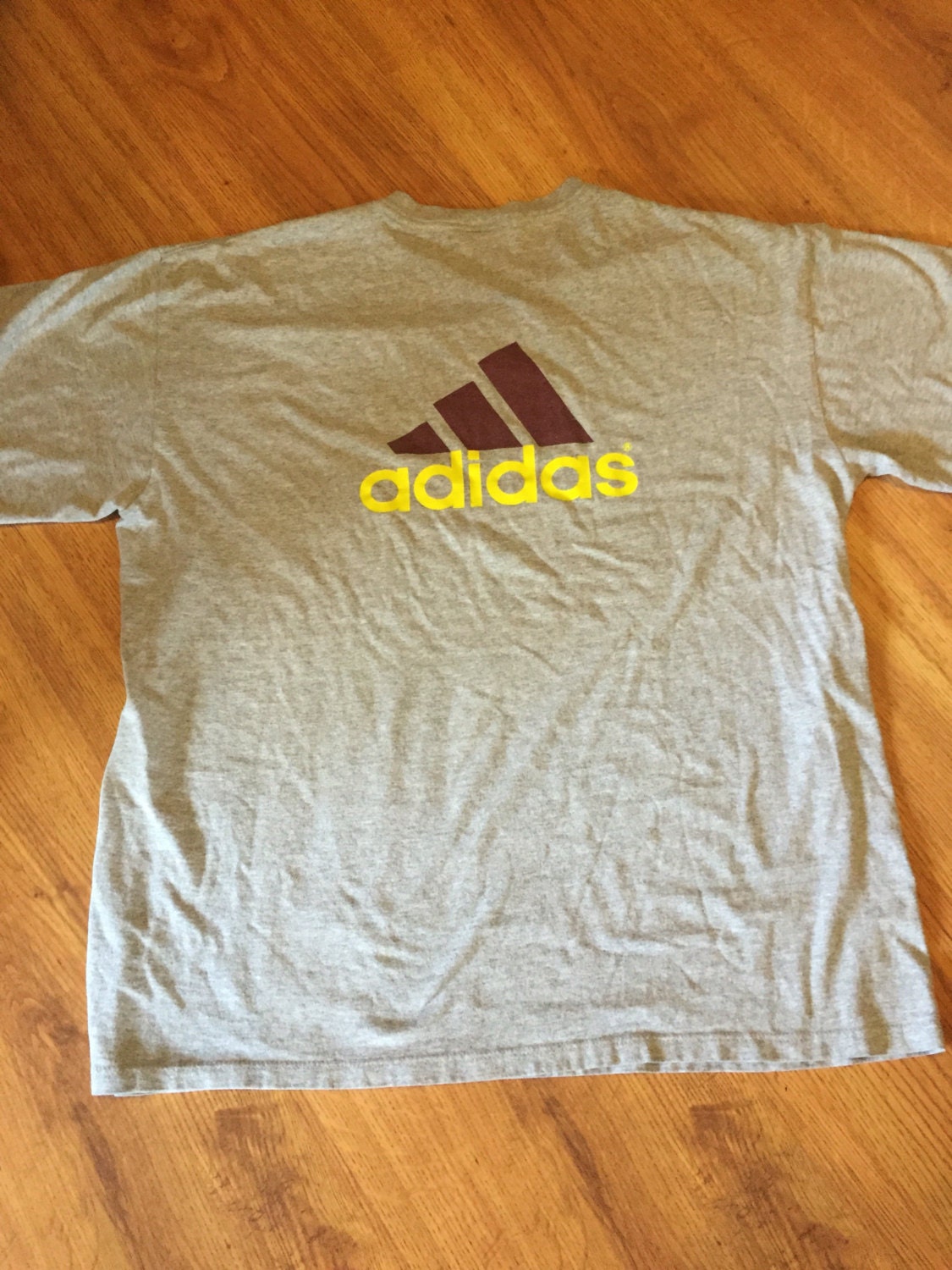 Vintage Adidas Tasche T Größe Xl von NostalgicVault