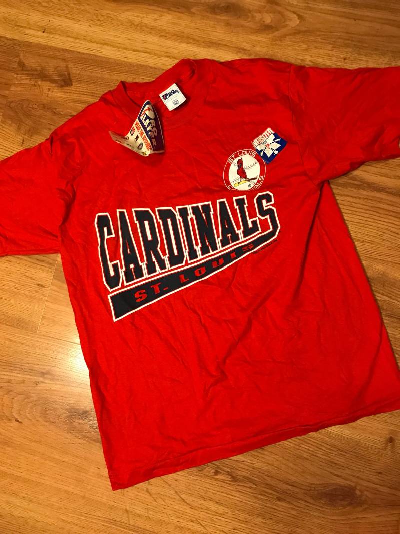 Vintage Nwt St. Louis Cardinals T-Shirt Größe Groß von NostalgicVault