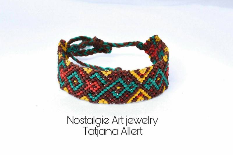 Macrame Mens Bracelet, Braided Friendship Bracelet Macrame Mens Bracelet, Braided Friendship Bracelet von NostalgieArt