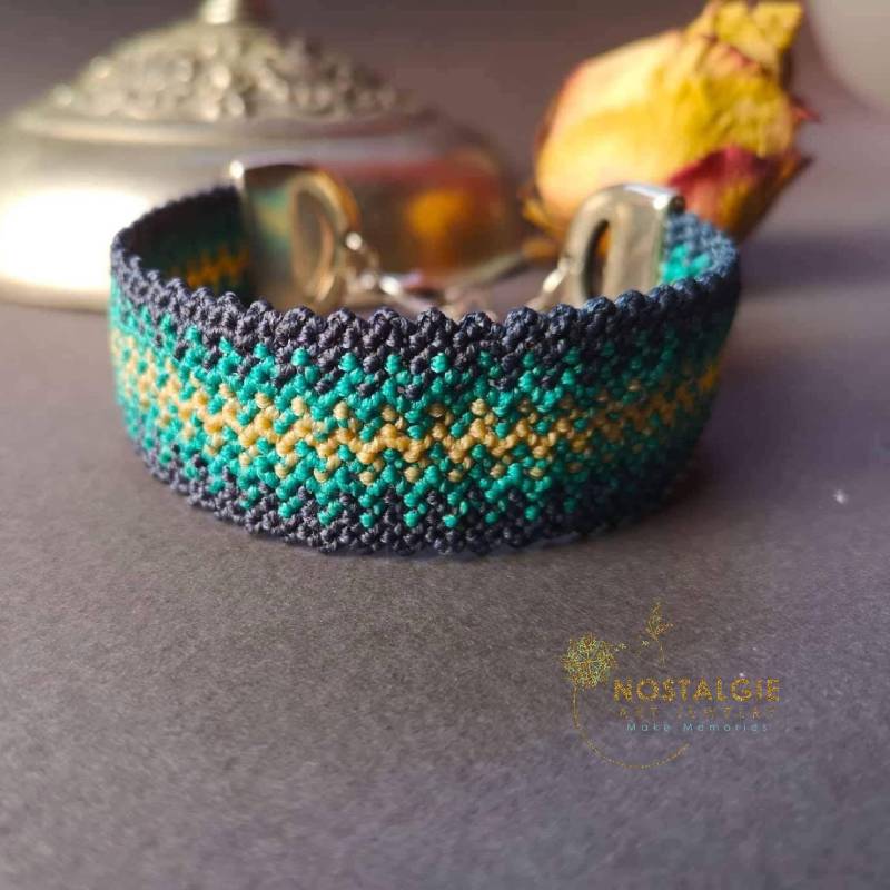 Mens Macrame Bracelet, Blue Woven Bracelet Mens Macrame Bracelet, Blue Woven Bracelet von NostalgieArt