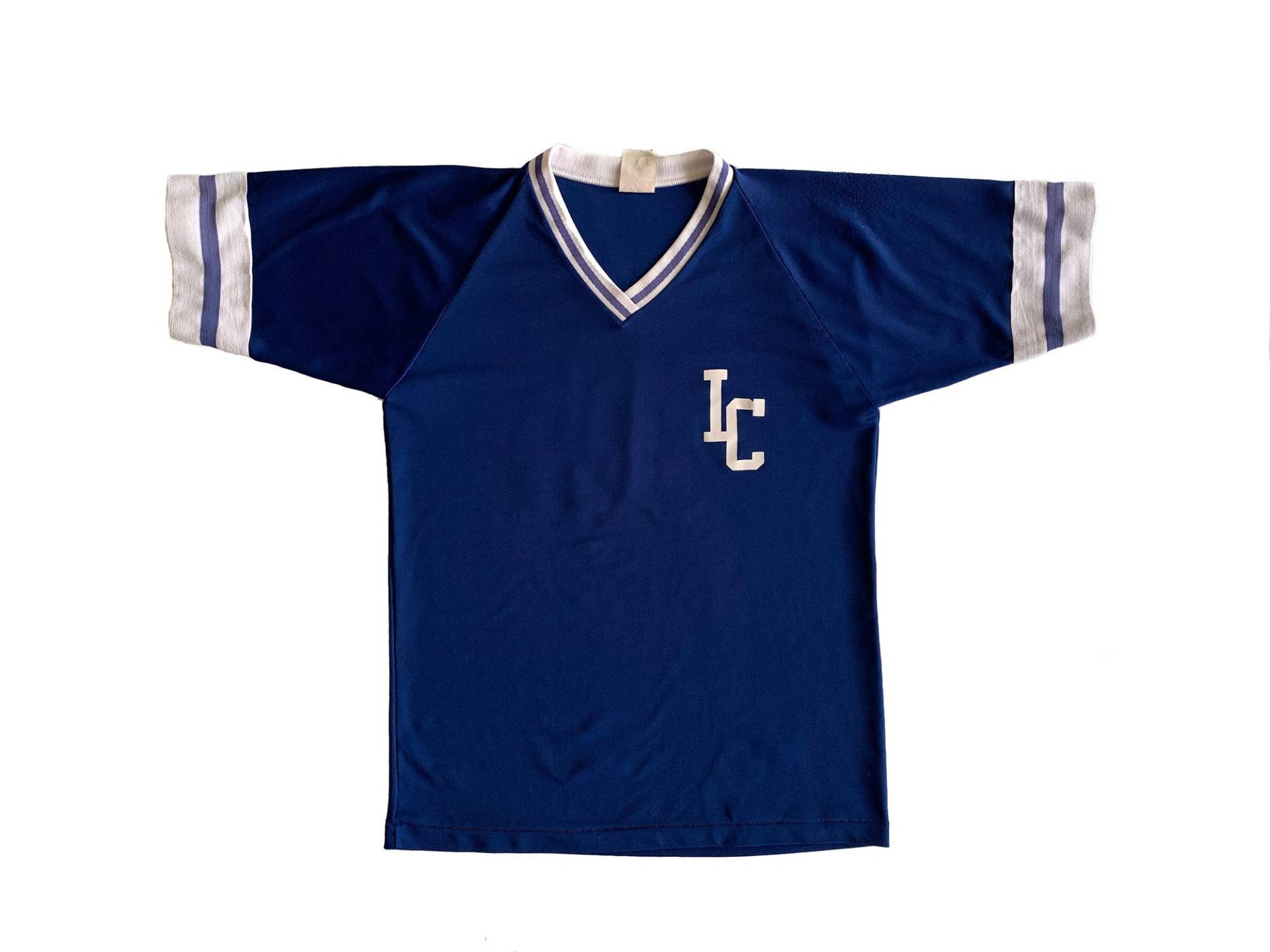 80Er Baseball V-Ausschnitt "Ic" Made in Usa 80Er Baseball V-Ausschnitt "Ic" Made in Usa von NotUpToStandard