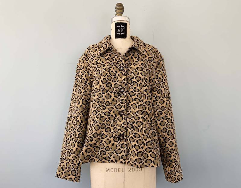 Y2K 2000S Leopard Print Gefleckter Denim Style Leichte Punk Goth Jacke Gr. Xl von NotUpToStandard