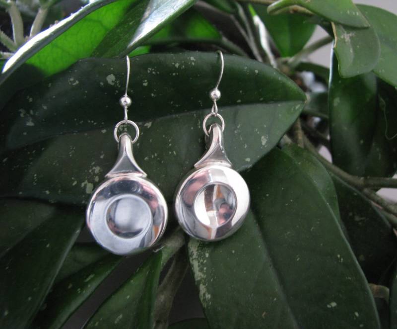 sterling Silber Flöte Schlüsselohrringe sterling Silber Flöte Schlüsselohrringe von NoteworthyElegance