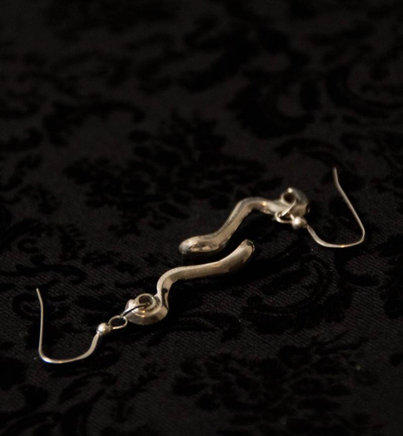 sterling Silber Flöte Schlüsselohrringe sterling Silber Flöte Schlüsselohrringe von NoteworthyElegance