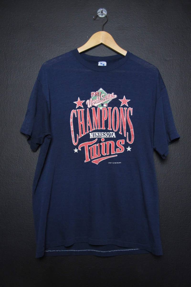 Minnesota Twins World Series Champions 1987 Vintage T-Shirt Minnesota Twins World Series Champions 1987 Vintage T-Shirt von NothingVintage