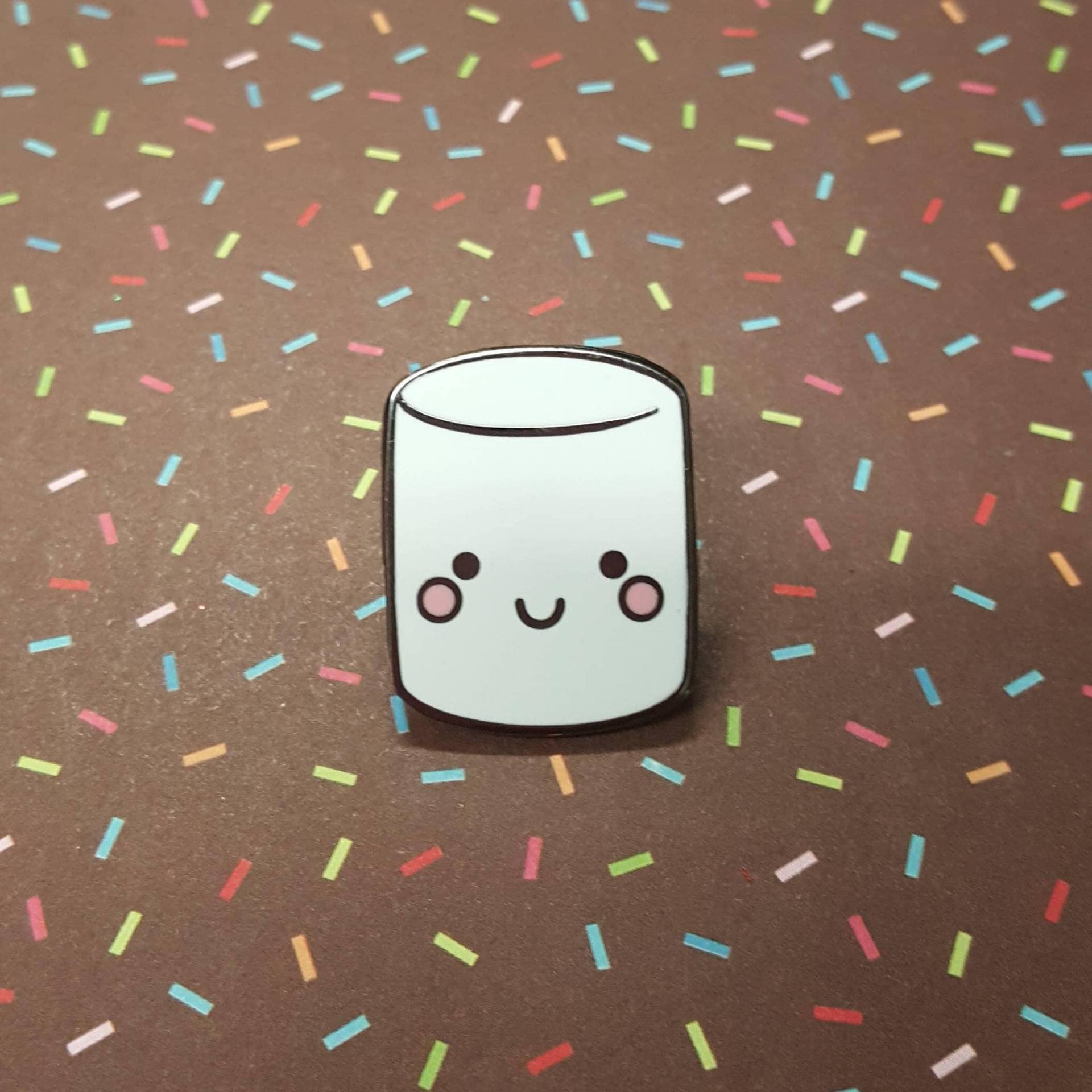 Marshmallow Fluff Emaille Pin Marshmallow Fluff Emaille Pin von NotoriousStar