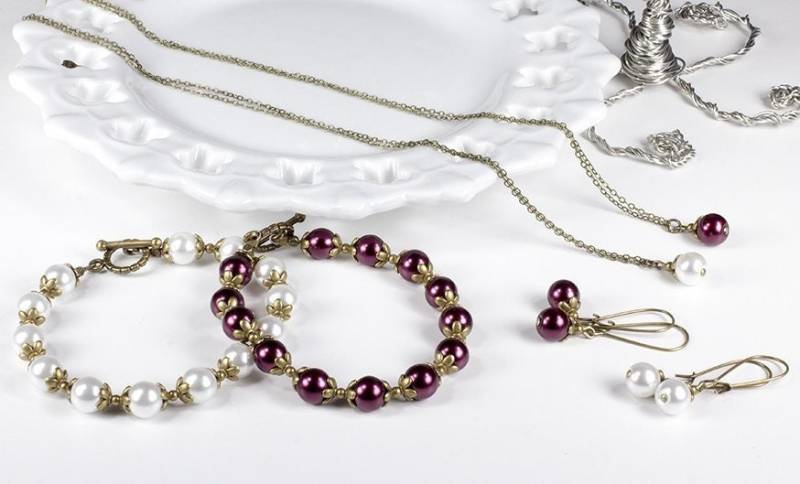 Perle Armband Perlenarmband Mit Antikem Messing Knebelverschluss von NouveauTique