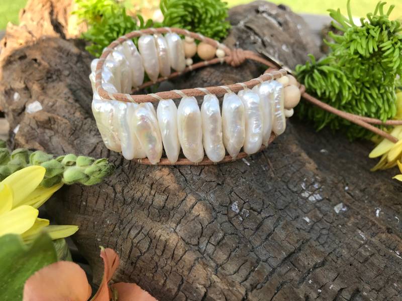 stöcke Süßwasser Perle Gewickeltes Armband Aus Leder von NovaBeadsCreations