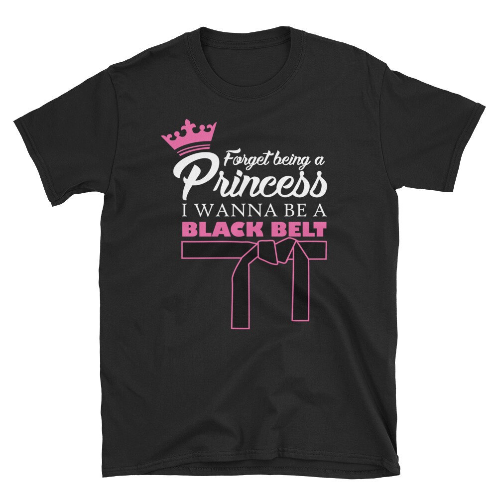 Ich Möchte Ein Schwarzer Gürtel Lustige Karate T-Shirt Süßes Geschenk-T-Shirt Sein von NowBubble