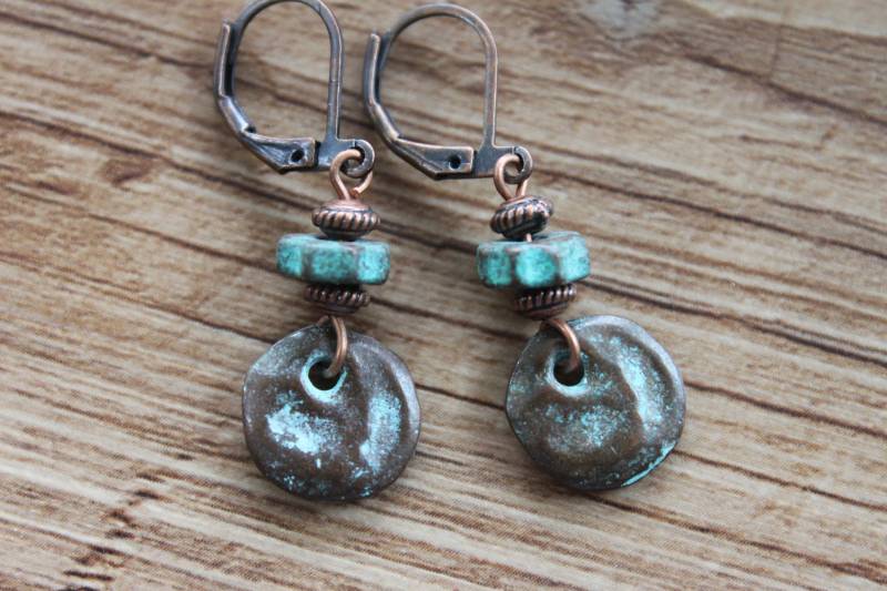 Kleine Türkis Patina Kupfer Ohrringe/Baumeln Und Tropfen Rustikale Schmuck Geschenk Für Sie von NtikArtJewelry