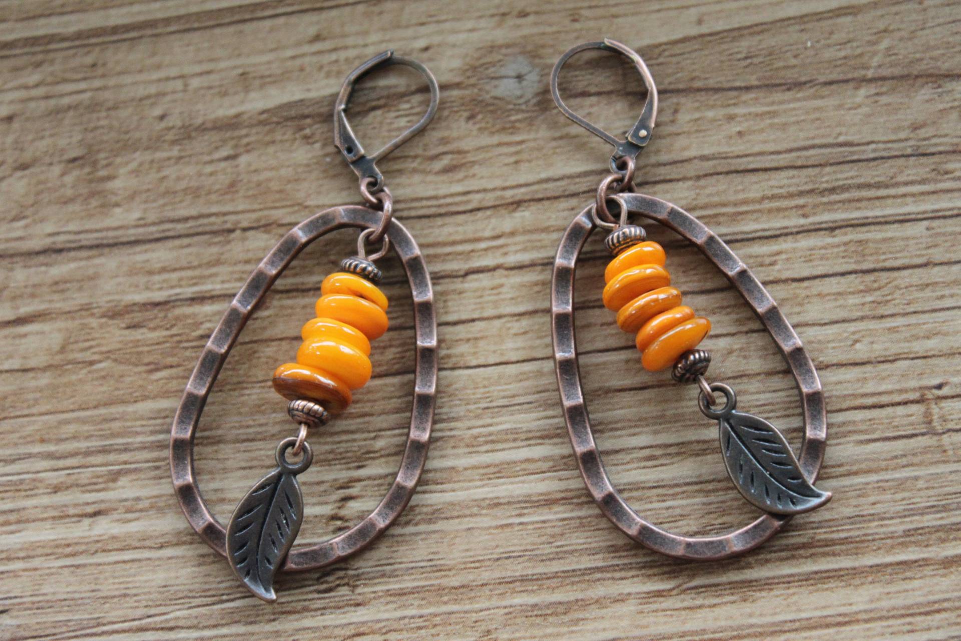 Orange Kupfer Boho Ohrringe, Baumeln Teardrop Creolen, Schmuck, Geschenk Für Frauen von NtikArtJewelry