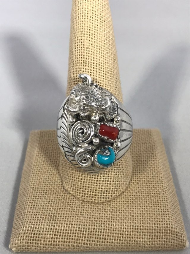 Herren Sterling Silber Statement Ring Mit Buffalo Kopf Detail, Türkis Und Rot Jasper von NualaBirdsMercantile