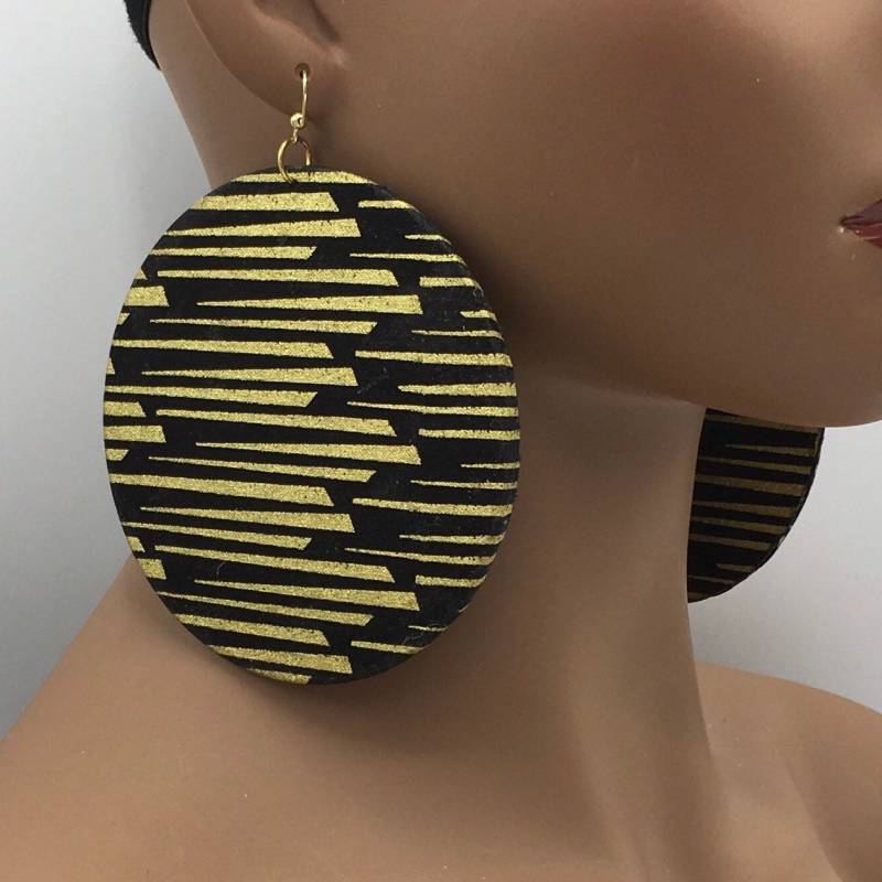 Schwarz & Gold Ankara Stoff Ohrringe Afrocentric Hölzernen Statementschmuck Schwarz & Gold Ankara Stoff Ohrringe Afrocentric Hölzernen Statementschmuck von NubianGrace