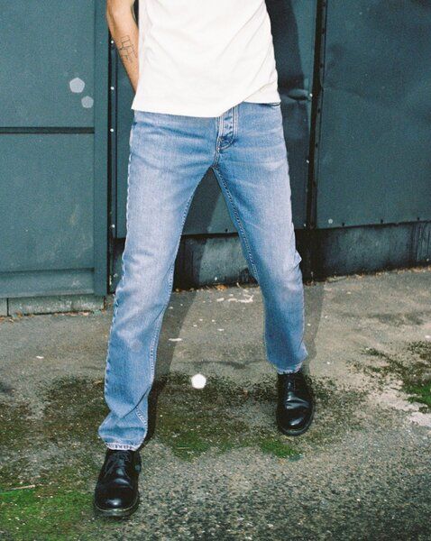 Nudie Jeans Solid Ollie Jeans - aus Bio-Baumwolle von Nudie Jeans