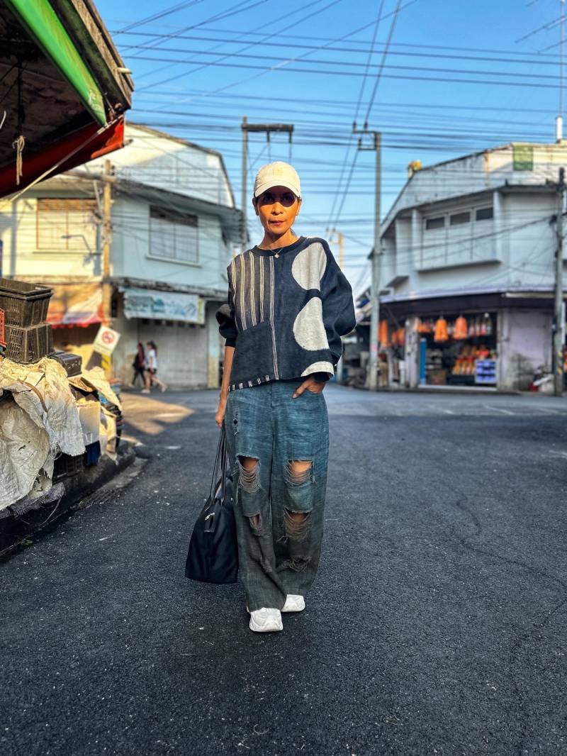 Patchwork Pullover, Schwarz Weisser Polkadot Hanf Unikat Handgewebter Zweifarbiger Pullover von Nuichan