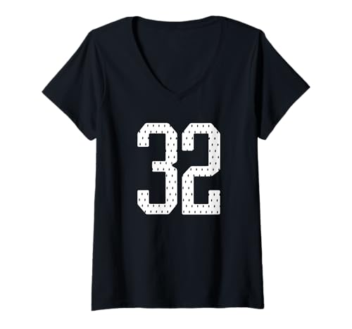 Damen Nummer 32 Sportteam 32. Trikot Varsity Geburtstag Fußball T-Shirt mit V-Ausschnitt Damen Nummer 32 Sportteam 32. Trikot Varsity Geburtstag Fußball T-Shirt mit V-Ausschnitt von Numbered Team Uniform Style Apparel