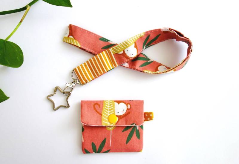 Kindergeldbeutel Affe Für Mädchen | Set Portemonnaie Kindergeschenk Geburtstag, Einschulung, Adventskalender & Weichnachten von NurBuntes