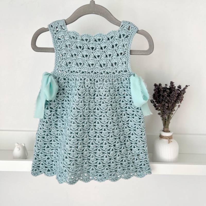 Baby Mädchen Vintage Sommerkleid Aus Baumwolle von NuschBoutique