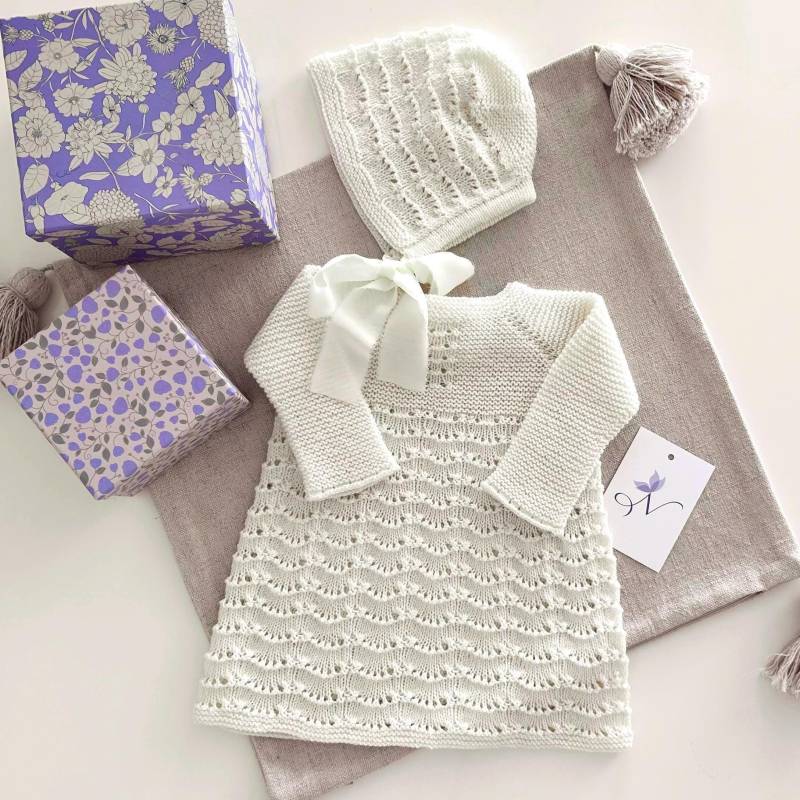 Baby Erbstück Taufkleid Und Häubchen, Mädchen Taufe Outfit von NuschBoutique