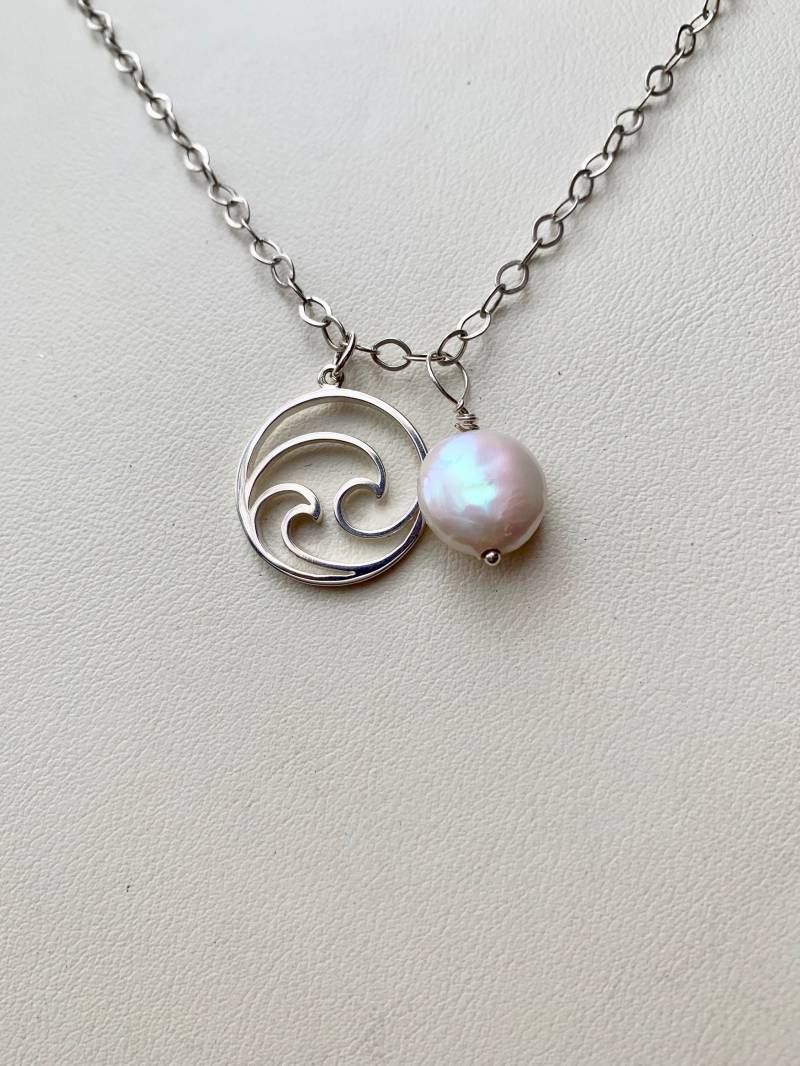Die Liebe WelleMit Ihrer Wahl Der Perle Oder Edelstein von NuttreeDesignJewelry