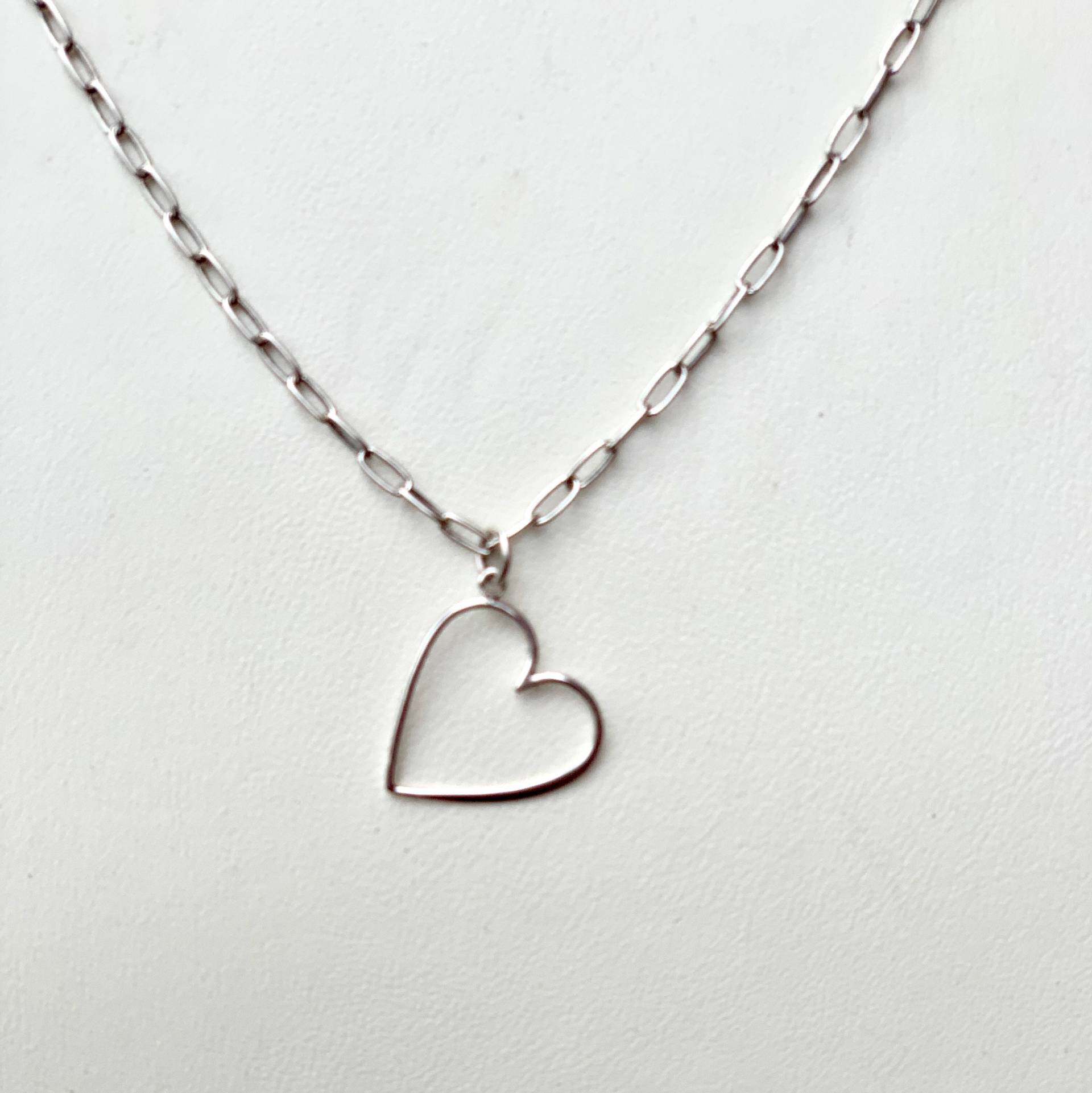 Einfaches HerzanhängerEtwas Schief Einfaches HerzanhängerEtwas Schief von NuttreeDesignJewelry