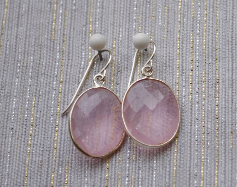 Hübsche Rosa Rosenquarzohrringe von NuttreeDesignJewelry