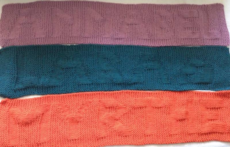 Personalisierter Kinder-Namensschal, Der Auf Bestellung Aus 100% Wolle Mit Kostenloser Weltweiter Lieferung Gestrickt Wird von Nuttyknitteruk