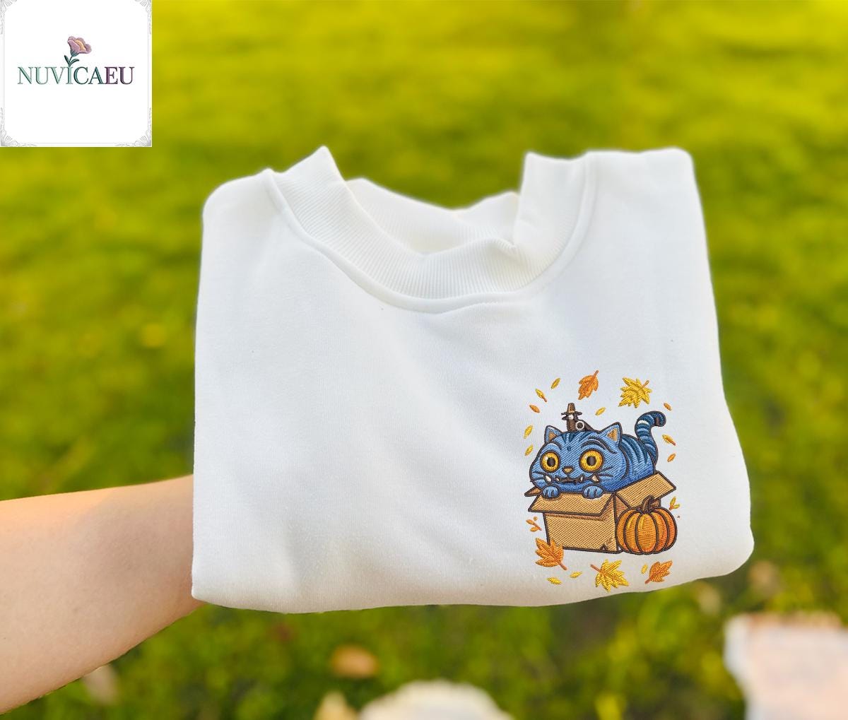 Besticktes Halloween Hunter Tiger Shirt, Herbstkatze Sweatshirt, Cozy T-Shirt, Herbstmode, Geschenk Für Sie, Hygge Style, Katzenliebhaber Besticktes Halloween Hunter Tiger Shirt, Herbstkatze Sweatshirt, Cozy T-Shirt, Herbstmode, Geschenk Für Sie, Hygge Style, Katzenliebhaber von NuvicaEU