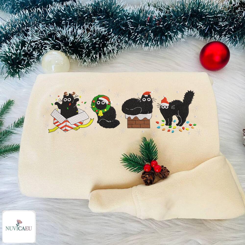 Weihnachts Katzen Stickerei Sweatshirt Unisex, Lustiges Xmas Cat Shirt 100% Baumwolle Oder Pullover S-5Xl, Schwarze Katze Wintermotiv Weihnachts Katzen Stickerei Sweatshirt Unisex, Lustiges Xmas Cat Shirt 100% Baumwolle Oder Pullover S-5Xl, Schwarze Katze Wintermotiv von NuvicaEU