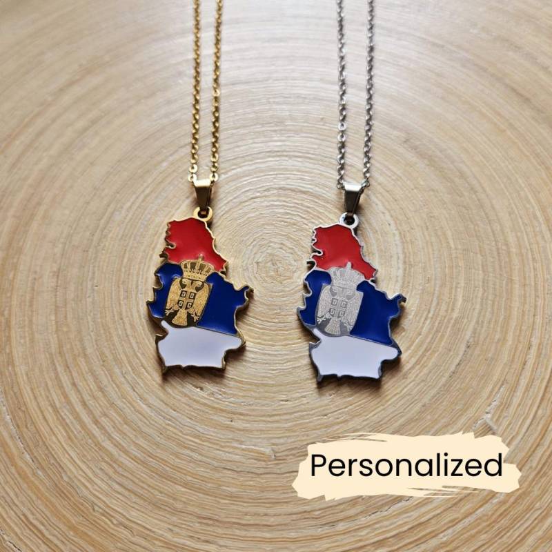 Erbien Karten Halskette - Serbia Map Necklace Gold/Silber Edelstahl Flaggen Anhänger Personalisierbar Geschenk Für Männer & Frauen von NuvoraJewelry
