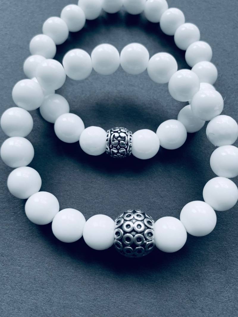 Herren Sommer Weiß Jade Perlen Armbänder, Stretch-Armband, Chakra-Energie-Schmuck von Nxtlevelcollection