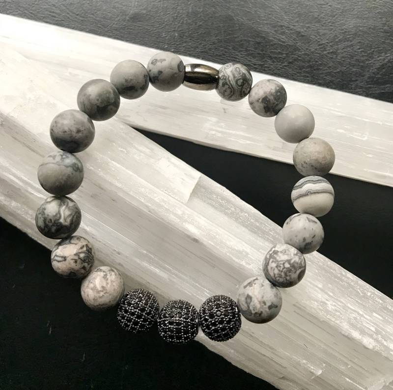 Men Es Matte Grey Leopard Skin Jasper Bracelet/Men " S Accessory/Mens Fashion/stretch Armbänder von Nxtlevelcollection