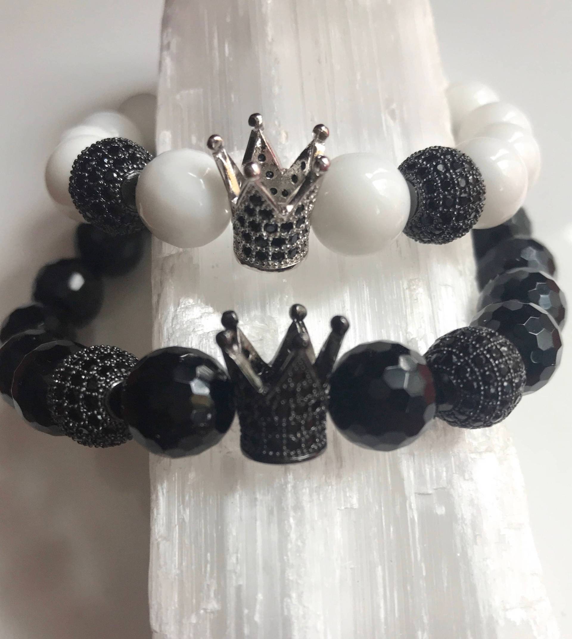 Verkauf Paar Armbänder/Kronen/Black Panther Schmuck/stretch Armbänder/Weiße Jade von Nxtlevelcollection