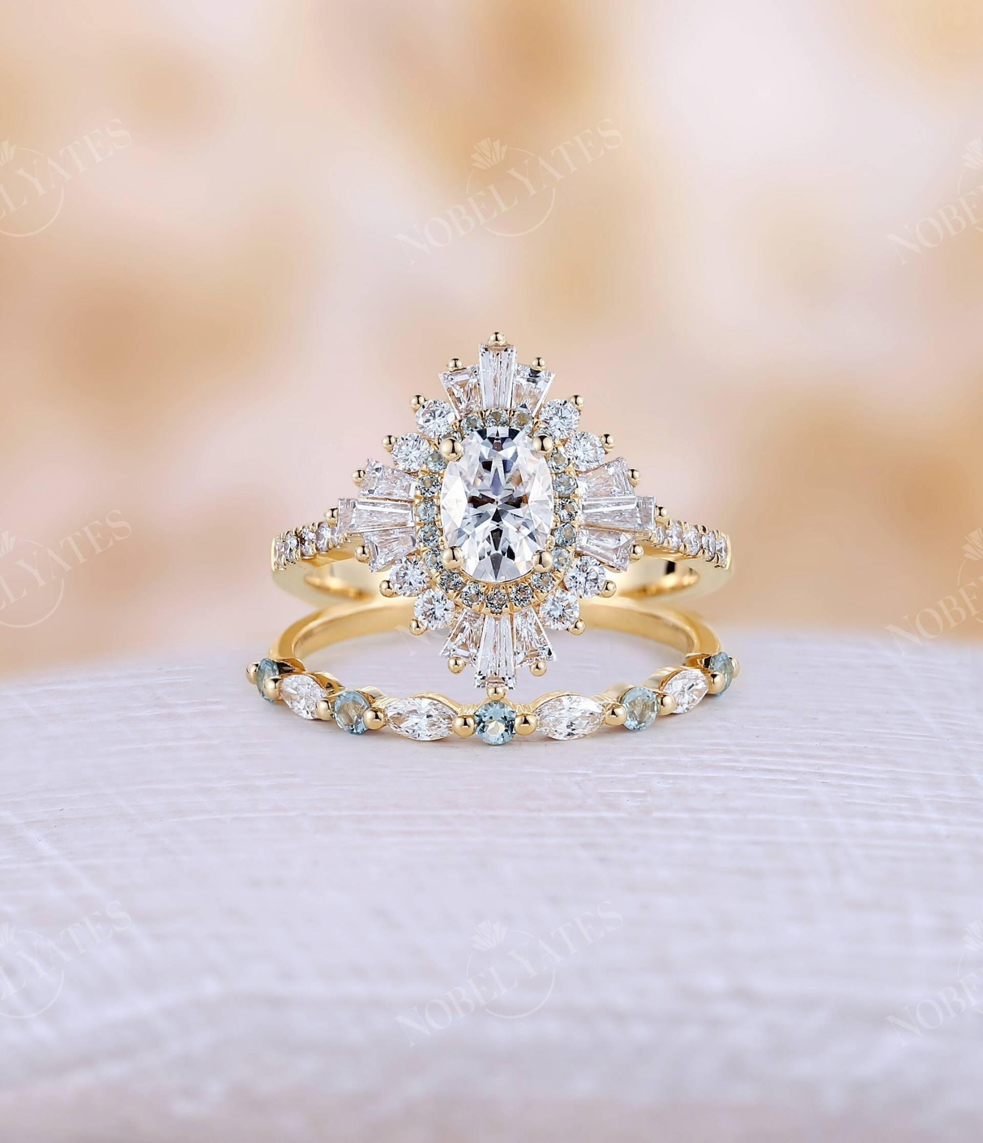 Moissanite Braut Ring Schweizer Blautopas Doppelt Halo Baguette Diamant Und Cz-Ring Ovalschliff Halber Eternity Starburst Brautring von NyFineJewelry