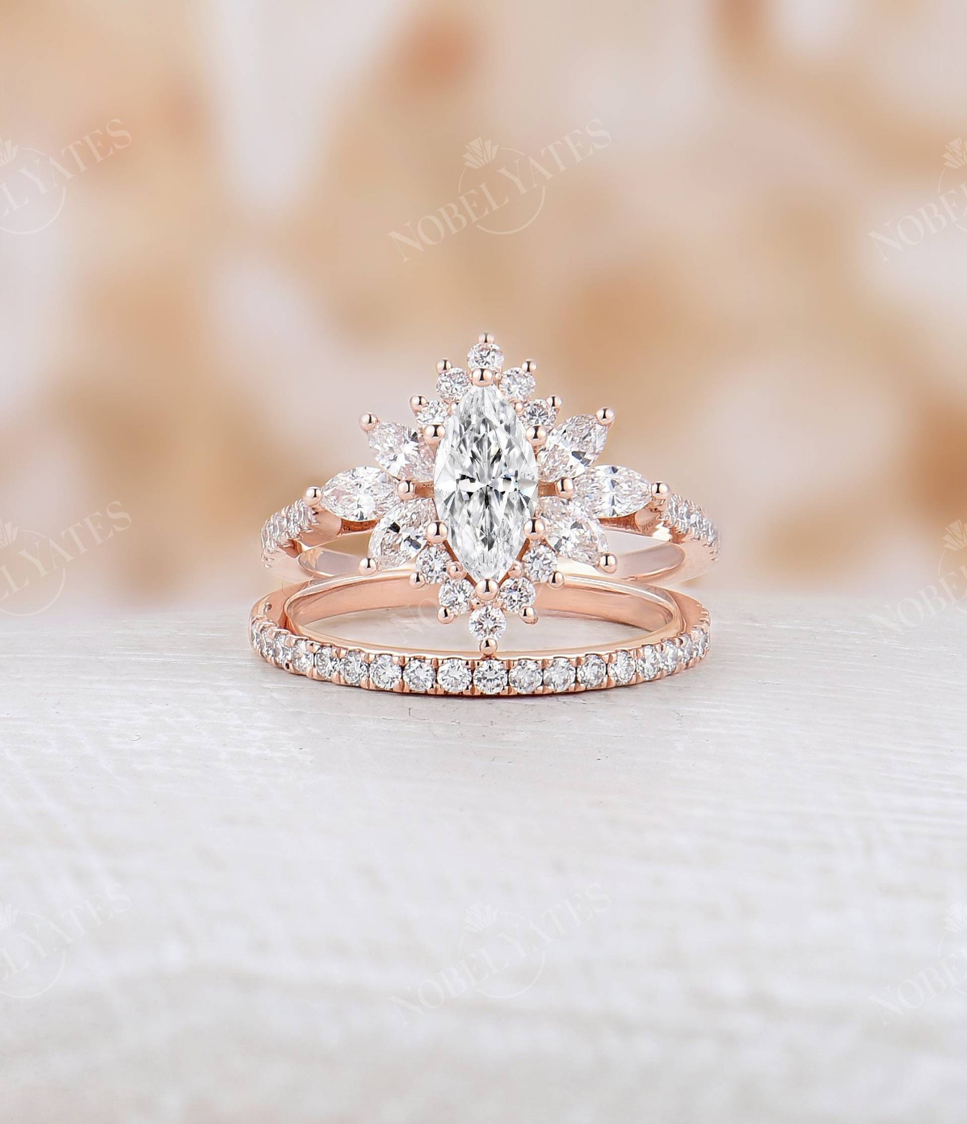 Moissanit Verlobungsring Set Vintage Art Deco Marquise Schliff Ring Roségold Diamant Halo Stapelband Einzigartiges Brautset Jubiläum von NyFineJewelry