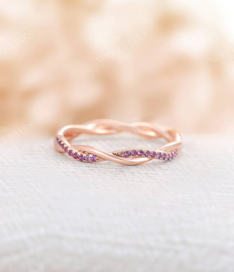 Unendlich Hochzeit Band Amethyst Roségold Eternity Twisted Zarter Einzigartiger Ring Windende Mikro Pflastern Stapeln Versprechen von NyFineJewelry