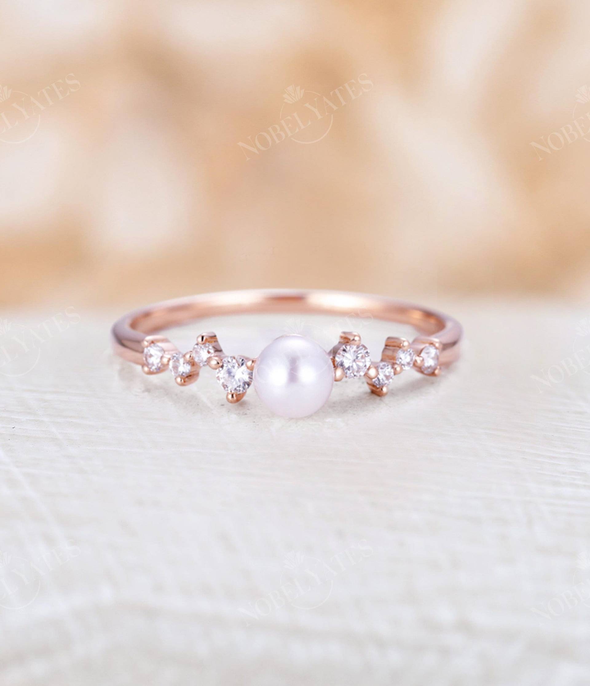 Vintage Akoya-Perlen-Verlobungsring Roségold. Zarter Perlen-Ehering. Einzigartiger Diamant-Cluster-Brautring. Versprechen-Jubiläumsring von NyFineJewelry