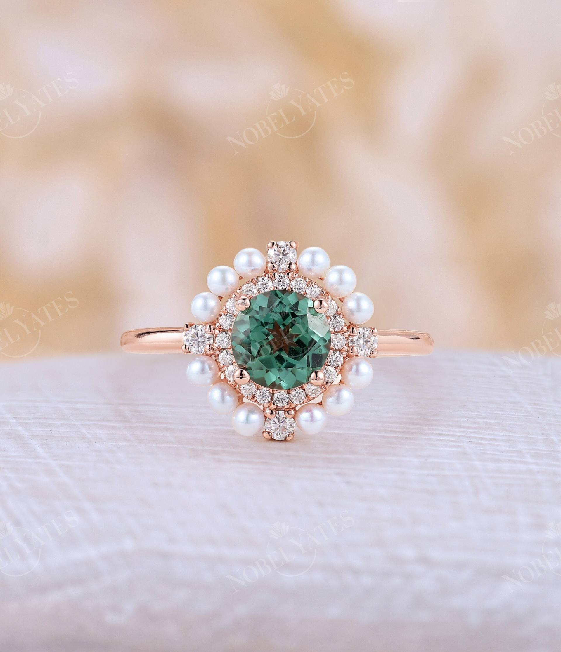 Vintage Lab Grün Saphir Verlobungsring Rosegold Antike Perle & Diamant Doppelt Halo Brautring Einzigartige Moissanite Hochzeit Versprechen Ring von NyFineJewelry